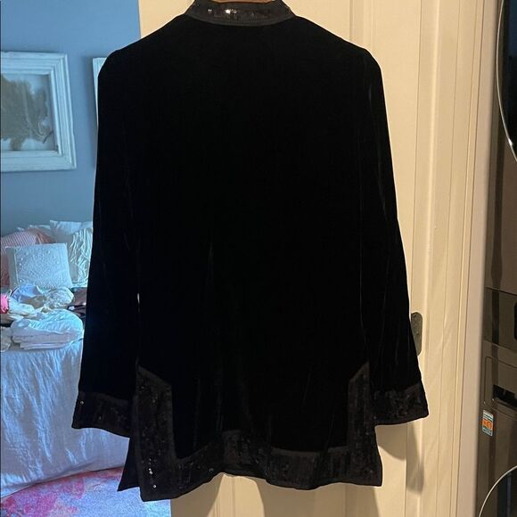 Black Velvet Tunic with Sequin Details - Picture 5 of 9